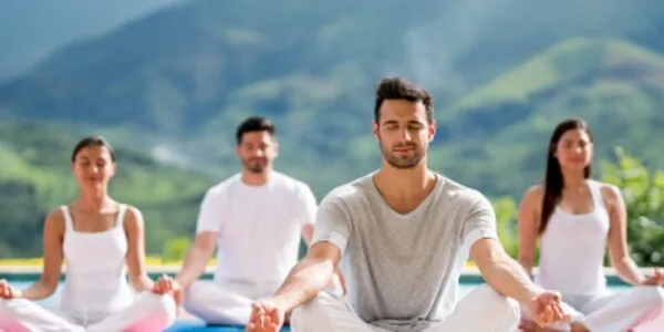 Les techniques de méditation avancées de l'art du silence, les méditations profondes, les mudras et les pranayamas