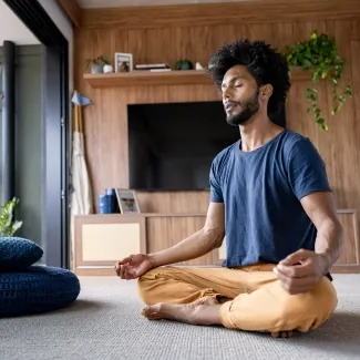 Istražite moćme tehnike meditacije kroz Sahađ Samadi.